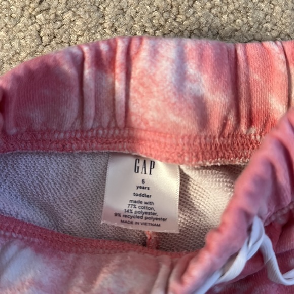 Gap Kids Joggers with FREE shirt - Picture 6 of 6